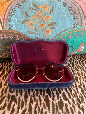 Gucci Round Sunglasses in Burgundy and Gold